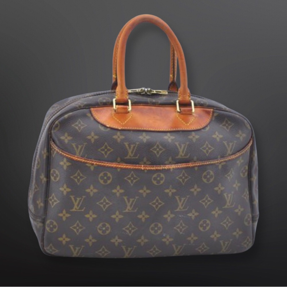Louis Vuitton Deauville Monogram Canvas Monogram Hand Bag w/accessories